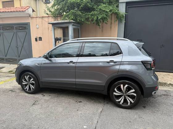 VOLKSWAGEN T-CROSS 1.4 250 TSI TOTAL FLEX HIGHLINE AUTOMÁTICO VOLKSWAGEN T-CROSS 1.4 250 TSI TOTAL FLEX HIGHLINE AUTOMÁTICO